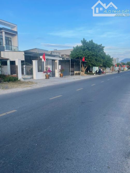 Cần bán lô đất cực đẹp ngay mặt tiền đường Nguyễn Công Trứ, xã Cam Thành Nam, TP. Cam Ranh - 3