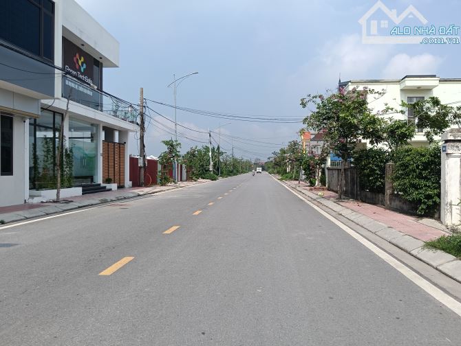 Bán 106m2 đất mặt đường nhựa rộng 12m giá 25tr/m - 3