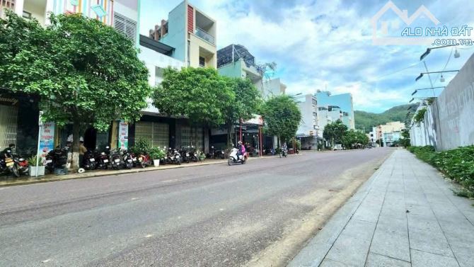 BÁN NHÀ MẶT TIỀN ĐƯỜNG CHẾ LAN VIÊN – VỊ TRÍ ĐẮC ĐỊA GẦN BIỂN QUY NHƠN! - 3