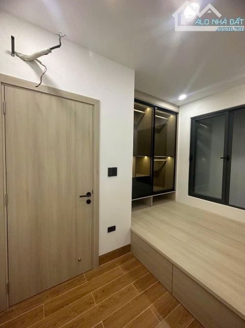 Bán Nhà Đường Cầu Dứa -Nhà 2 Tầng -3PN -Sổ Hồng Hoàn Công - 3
