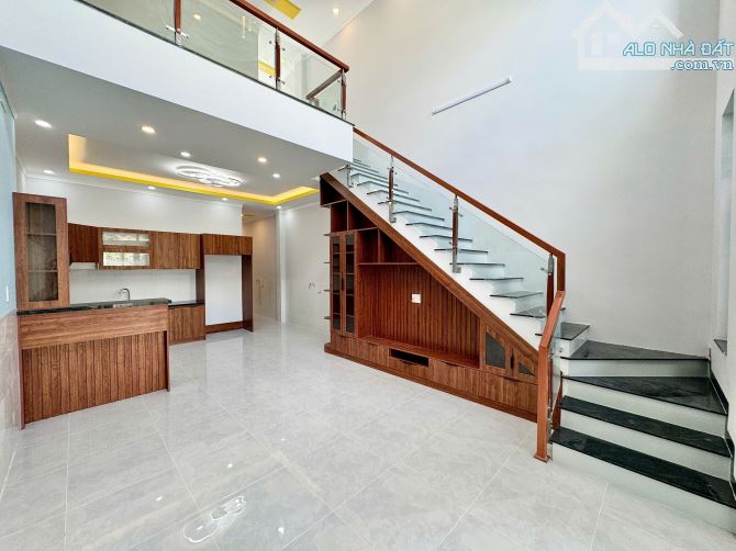 Nhà Gác Lửng Đẹp 105m2 Thổ Cư Xe Hơi Tận Cửa Ngay Cây Xăng 26, Phường Tân Phong, Biên Hoà - 3