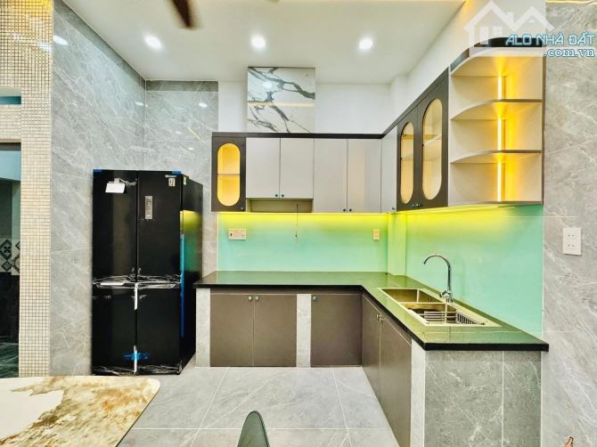 Nhà đẹp 1 trệt 2 Lầu 56m2 ngay Khuông Việt, Tân Phú. Giá: 3 Tỷ 090. SHR, hẻm ô tô 5m - 3