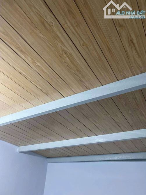 🔥Sụp hầm chỉ 2,35 tỹ. 106m2. Trường Chinh. Nhà đẹp, có 3 phòng trọ mới lớn 30m2 mỗi phòn - 3