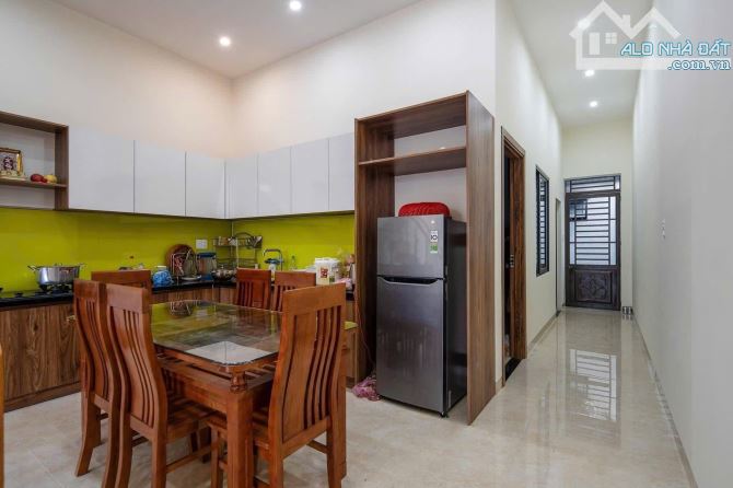 Bán nhà đang cho thuê 18tr/ tháng ngay Võ Văn Tần,Q3.Giá: 3 tỷ 812 tr/65.5m2 sổ hồng riêng - 3