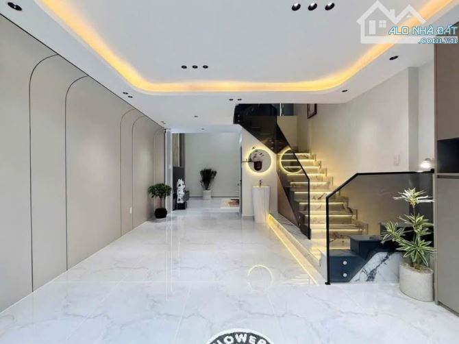 🏠Nhà Ngộp! Nhà Phan Đình Phùng, Phú Nhuận- 3 Tỷ 190/58m2 - Dòng tiền 18tr - Sổ Riêng🏠 - 3