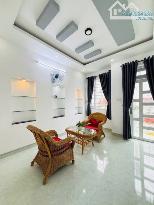 Bán nhà Không Lộ Giới Lê Văn Sỹ Q.3, 4 tầng, khu kinh đô thời trang, chỉ 6.x tỷ - 3