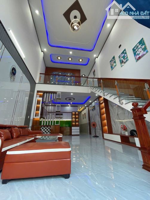 NP439 CẦN BÁN NHÀ GÁC LỬNG SỔ RIÊNG THỔ CƯ  Giá chỉ 2ty 680 thương lượng - 3