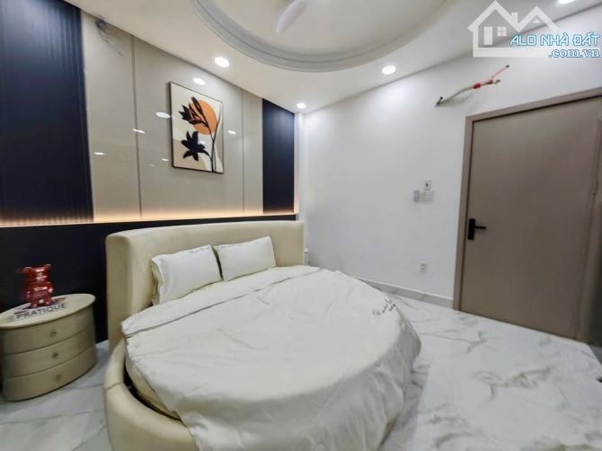 Mừng đại lễ giảm ngay 300 triệu- nhà 52m2 Đ.Cao Thắng, Quận 3. Nhà hẻm 1/ OTO. Sổ Riêng - 3