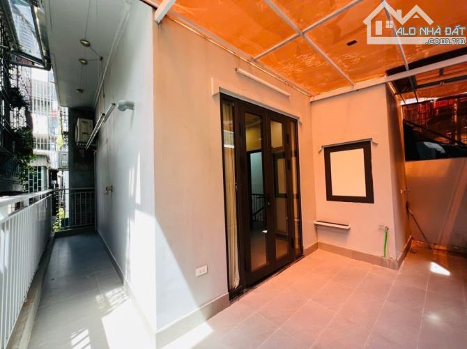 Khâm Thiên Đống Đa nhà mới đẹp chắc chắn lô góc đắc địa 2 thoáng - 3