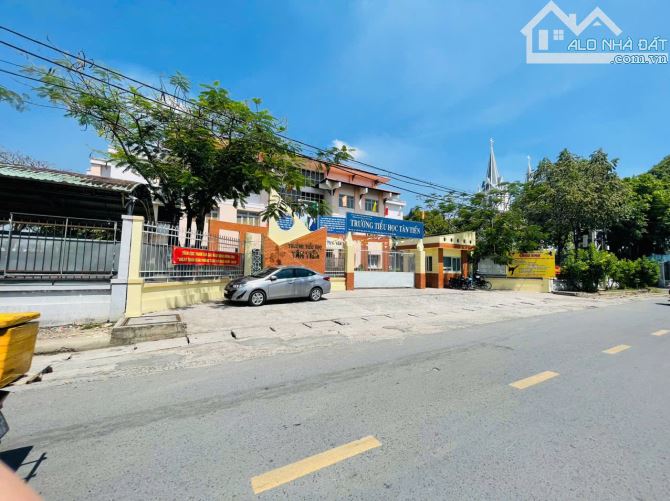 Ngộp bank bán gấp đất hai mặt tiền xã Tân Thông Hội, diện tích 216m2, sổ hồng riêng - 3