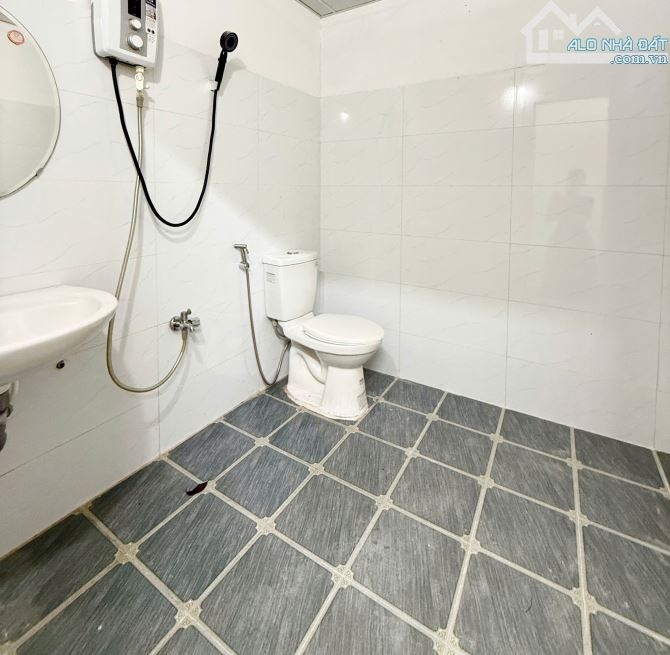 Bán nhà 2 tầng đường PHÚ LỘC 15 đối diện trường học - Giá bán 4 tỷ 350 tl - 3