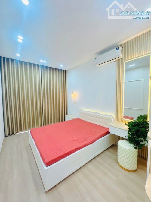 Bán nhà hiếm Vũ Trọng Phụng – 75m², ngõ ô tô, cách phố vài bước chân - 3