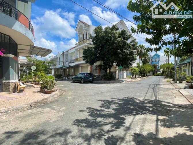 Bán nhà trệt lầu đường Nam Cao kdc 91B giá 4ty050 triệu - 3