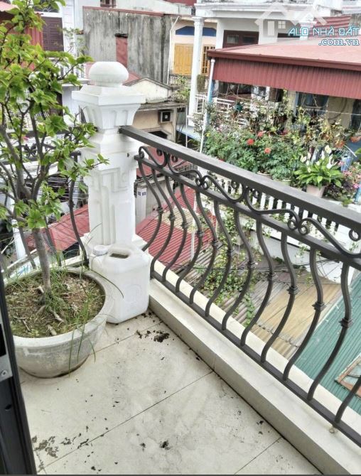 Bán nhà 3 tầng Trần Nguyên Hãn,  p.Trần Nguyên Hãn,  Lê Chân, 45m2, ngõ 3m, giá 3,55tỷ - 3