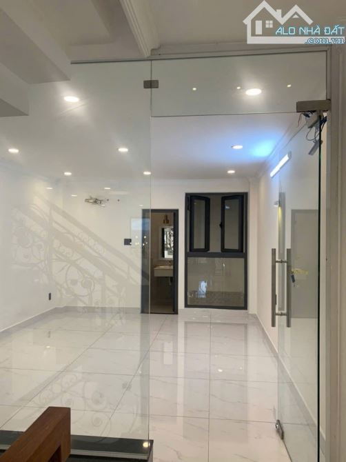 Hiếm !! Bán nhà HXH 10m , khu ít nhà , dt 72 m2 , 4 tầng nhà mới , giá nhỉnh 12 tỷ - 3