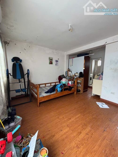 🏠 BÁN NHÀ YÊN HÒA - 33M² 5 TẦNG - GIÁ 7.5 TỶ - 3