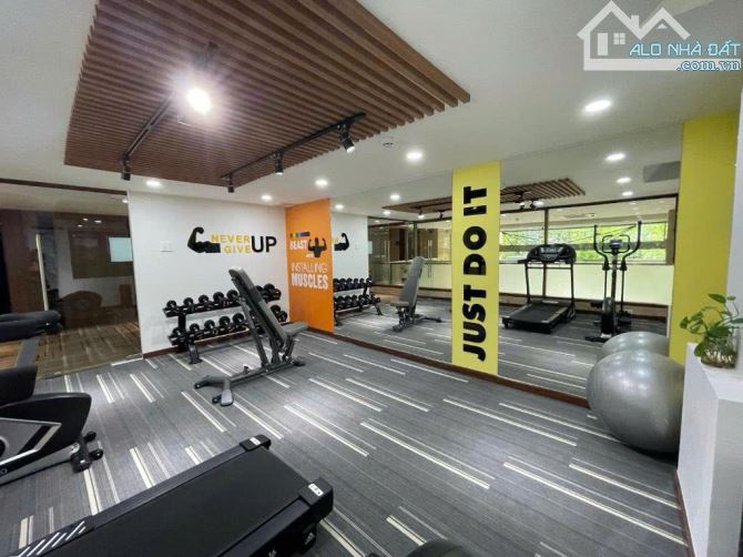BÁN KS 7A THÁI VĂN LUNG,Q1- DT: 8.5X21( NỞ 12M)- 12 TẦNG- 72P- 1 HỒ BƠI ROOFTOP- 500 TỶ - 3