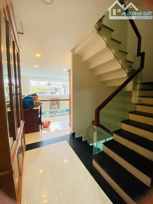 Chủ ngộp cần ra gấp căn Huỳnh Tấn Phát, Quận 7 / 50m2 / 2 tỷ 370 triệu / sổ hồng riêng - 3