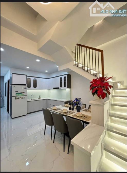 Nhà đẹp 2 tầng hẻm 7m trương thị hoa quận 12 73m² giá chỉ 6ty250 - 3