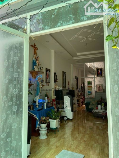 MẶT TIỀN KINH DOANH NGAY CHỢ XÓM MỚI - 2 TẦNG - 115M2 - 4,2M x 28M - GẦN LÊ ĐỨC THỌ - 3