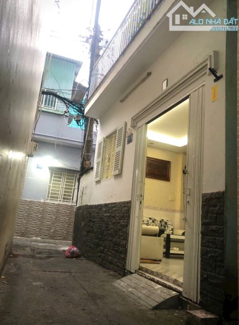 Bán nhà rẻ P12, Q8, Cao Xuân Dục 6m × 9.5m 2 tầng hoàn công 3PN chỉ 3,98ty - 3