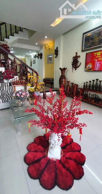 📌📌📌Làm việc trực tiếp!!!Bán nhà 3,5 tầng, đường 5,5, đường hoà minh 16  giá rẻ 🍀 - 3