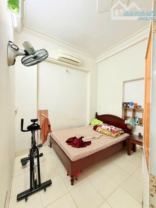CẦN BÁN GẤP CĂN NHÀ LÔ GÓC 2 MẶT TIỀN ĐƯỜNG TRẦN VĂN DƯ - 3