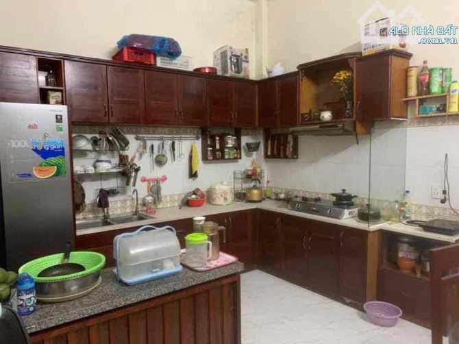 BÁN NHÀ 2 TẦNG MẶT TIỀN ĐƯỜNG SƠN THUỶ - GẦN BIỂN - 125M2- FULL NỘI THẤT - GIÁ CHỈ 6.1 TỶ - 3