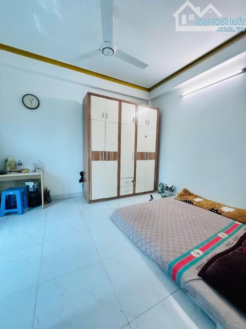 Bán nhà phố HỮU LÊ  52m 5 t lô góc  vỉa hè 2 bên,KD đỉnh siêu đẹp  13,9 tỷ - 3