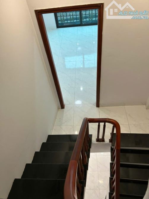 TRUNG TÂM HÀ ĐÔNG NHỈNH 7 TỶ 5 TẦNG, XÂY CẨN THẬN - GIAO THÔNG THUẬN TIỆN - 3