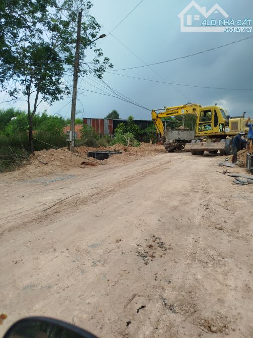 Bán đất Khu phố 7 thị Trấn Tân Biên mặt tiền đường Nguyễn Thị Định - 3