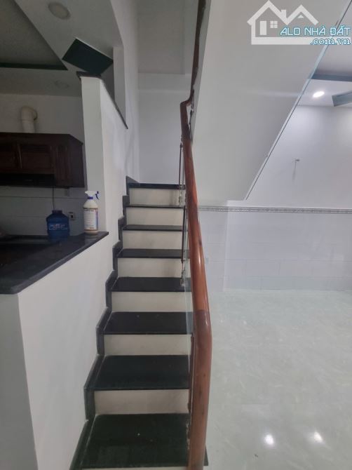 Bán nhà hẻm xe hơi gần Lê Văn Quới, BHHA, Bình Tân, 42m² (4 x 10) x 2 tầng, Chỉ 4tỷ18. - 3