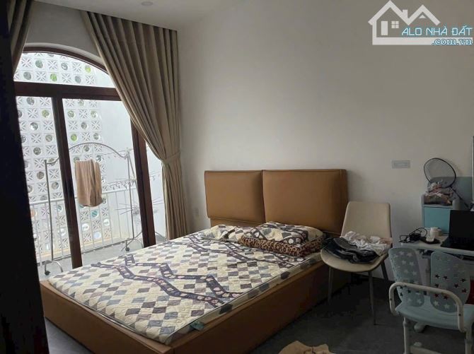 Bán nhà phường Tân Hoà 1 mê xây mới để lại full nội thất - 3
