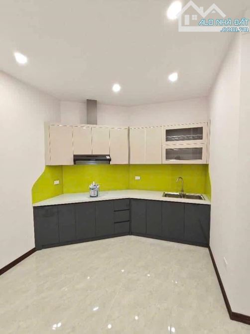 Bán nhà 135 Đội Cấn - Giang Văn Minh - Gần hồ Đầm Tròn - Giá 7,x tỷ - 3