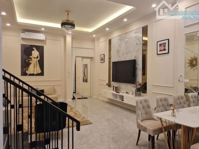 Nhà Đẹp Trương Định – Cách Phố Vài Bước – Ngõ Ba Gác Vào Tận Nơi – Chỉ Nhỉnh 7 Tỷ - 3