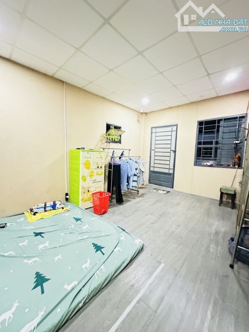 ✨🏠 Nhỉnh 3 Tỷ Có Ngay Căn Nhà 3 Tầng Xe ÔTô Đổ Cửa Vị Trí Vip Hàng Xóm Q1 Sang Xịn Mịn ! - 3