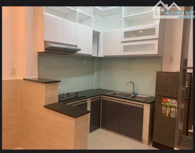 BÁN NHÀ ĐẸP. NI SƯ  HUỲNH LIÊN. Q TÂN BÌNH. 32M2.2 TẦNG. Chị 3.5 TỶ - 3