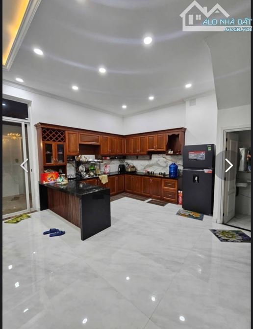 BÁN GẤP NHÀ NGANG LỚN 8M, 160M2, 5 TẦNG, THANG MÁY, ÂU CƠ -LẠC LONG QUÂN, CHỈ 22.X TỶ - 3
