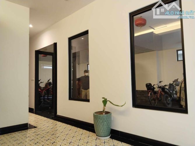 Tòa Aparment Tây thuê phố Âu cơ - gần thung lũng hoa Hồ Tây - 3