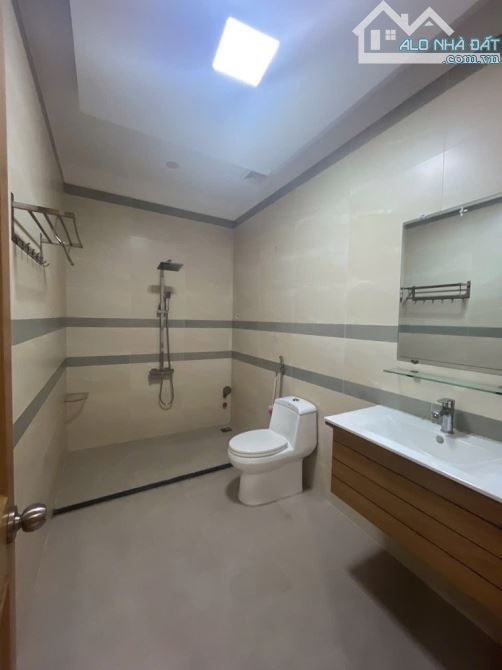 Bán nhà Minh Phụng 6x25M- 4 Tầng thiết kế hiện đại- Đường 8M. Giá 22Tỷ - 3