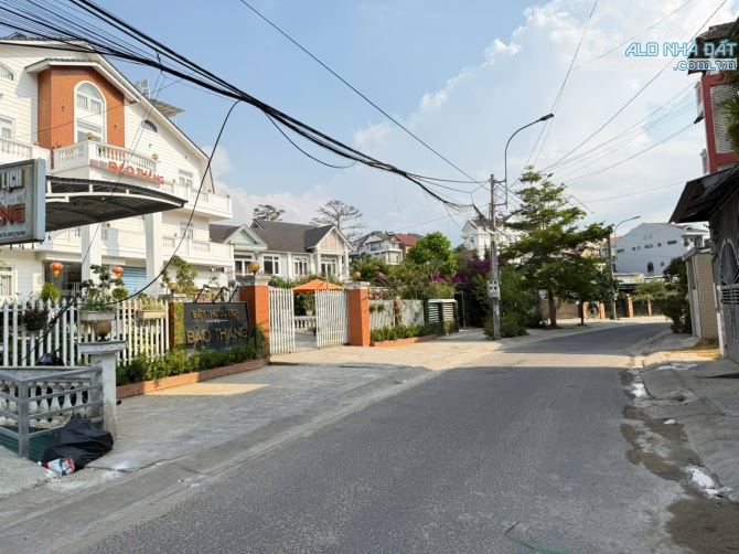 BÁN NHÀ MẶT TIỀN KQH YERSIN - CÁCH HỒ XUÂN HƯƠNG 500M - KINH DOANH BUÔN BÁN THUẬN TIỆN - 3