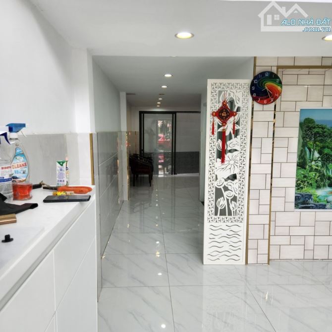 MẶT TIỀN 12M - KINH DOANH ĐỈNH - NHÀ MỚI TINH NGAY LÊ VĂN LƯƠNG - NHỈNH 5 TỶ - 3