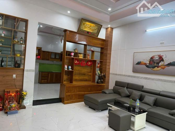 Bán nhà hẻm ô tô đường Trần Thị Kỷ, phường Ngô Mây, Quy Nhơn, Bình Định - 3