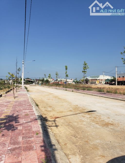 Bán Đất Khu dân cư Chợ Cảnh Hàng Liêm Định, Nhơn Phong dt 95.5m2 Giá 890 triệu - 4