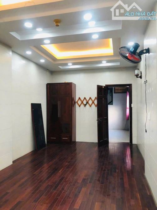 Bán nhà mặt tiền Tô Ngọc Vân 4 Tầng Sân thượng đang cho thuê Spa - 4
