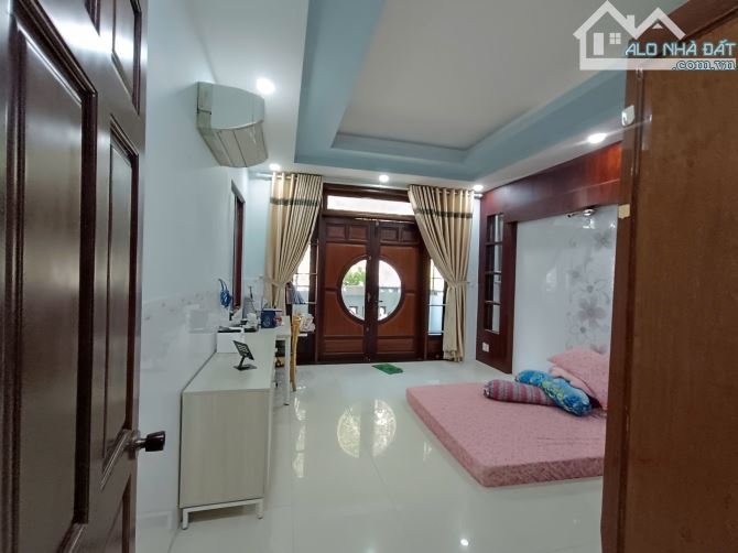 BÁN NHÀ MẶT TIỀN KHU SẦM UẤT BẬC NHẤT QUẬN 8 110m, 6x17,5, 4 tầng 22 tỷ - 4