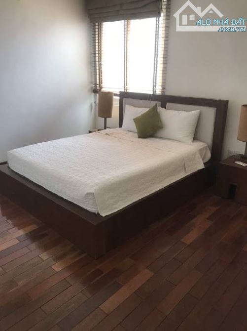 BÁN TÒA NHÀ DÒNG TIỀN 1,5 TỶ THÁNG ,QUẢNG KHÁNH - TÂY HỒ - 285 tỷ - 300 m2-7 t- mt 15 m - 4