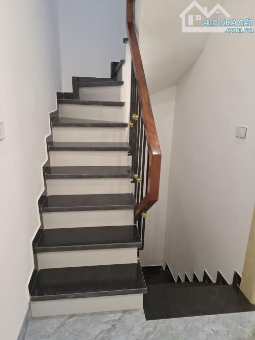HIẾM! BÁN NHÀ 71m X 6 TẦNG MỚI ĐẸP - Ô TÔ ĐỖ CỬA - LĨNH NAM, HOÀNG MAI - 19 tỷ - 4
