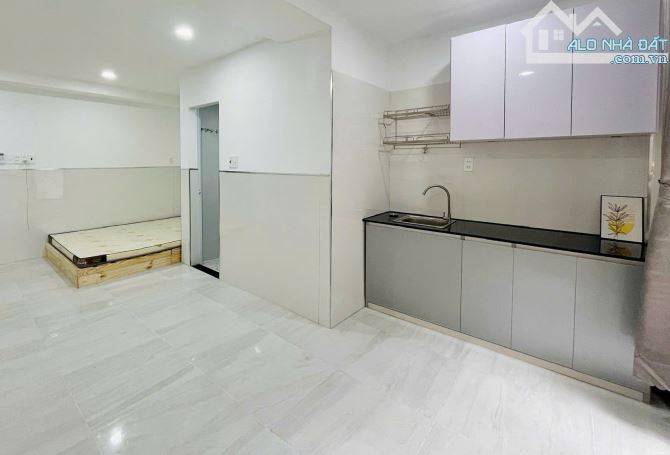 CHO THUÊ PHÒNG TRỌ MỚI 24m2 ĐƯỜNG BÙI ĐÌNH TUÝ - TP HỒ CHÍ MINH - 4