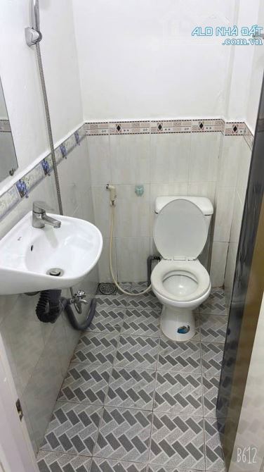 Nhà có chiều ngang khủng 8m - Thống nhất Gò Vấp - 4